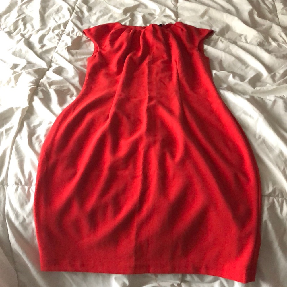 Red fitted HM dress — sz 6